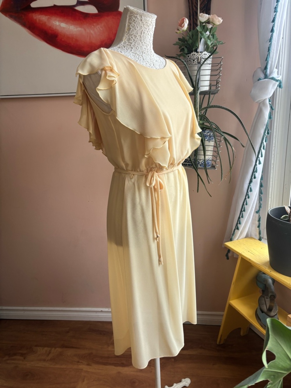 Vintage Soft Feminine Yellow Ruffle-Sleeve Midi Dress, Deadstock, BNWT, Sz Small - Picture 2 of 13